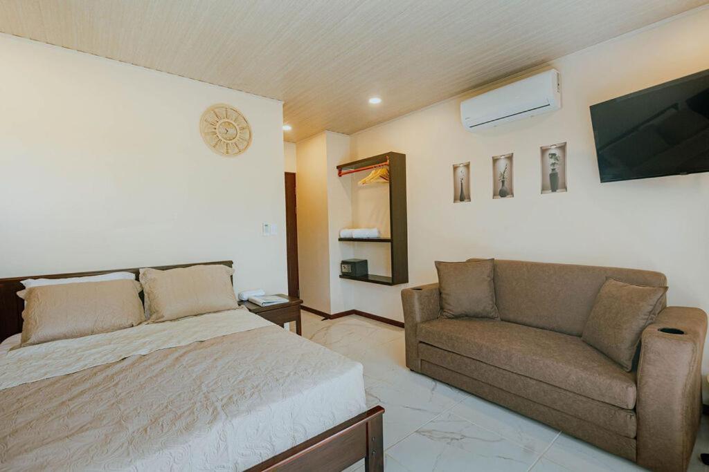 Mountain Top Park Hotel كيبوس المظهر الخارجي الصورة